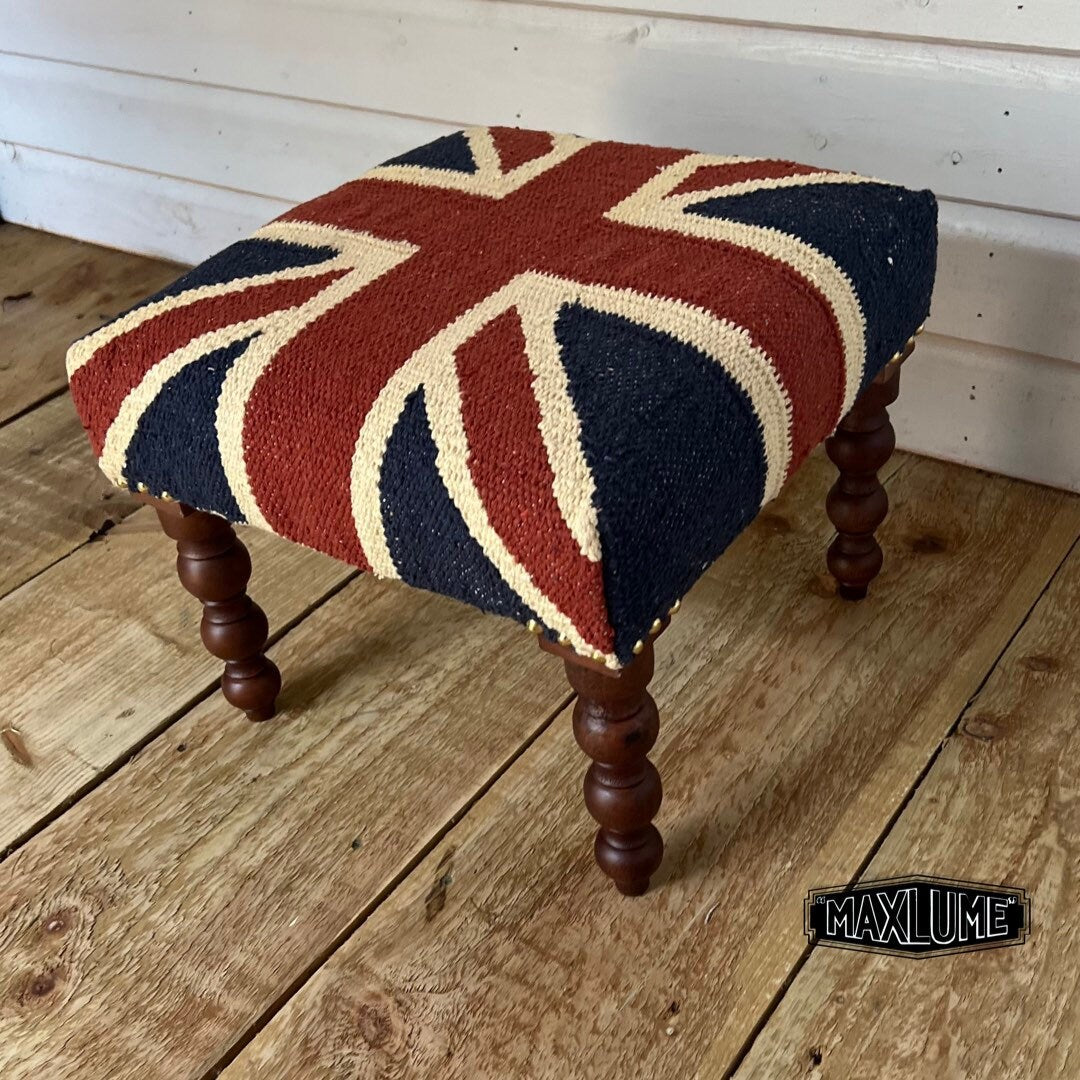 Maxlume ~ Union Jack Flag Bench | Great Britain | Pouf Solid Base | Vintage Style | Floor Standing | Man Cave Stool